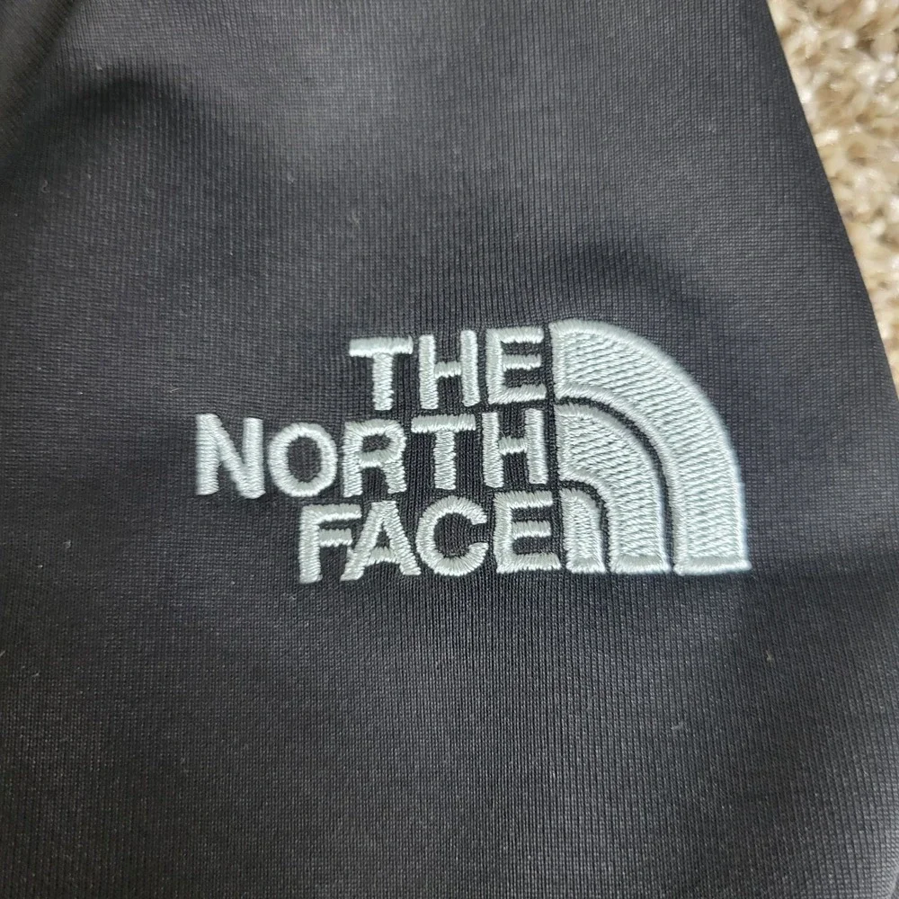 The North Face Mens Medium Solid Black Performance Stretch Full Zip Jacket